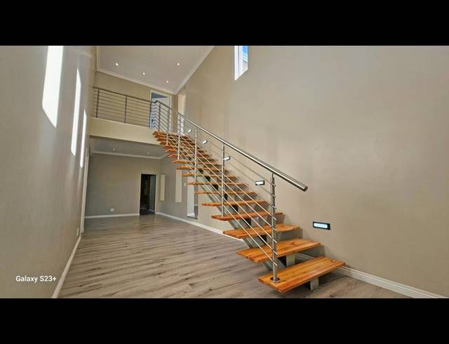 4 BEDROOM HOUSE FOR SALE IN WINGATE PARK